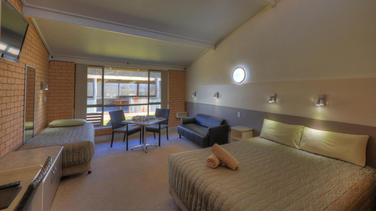 Tenterfield Motor Inn Esterno foto